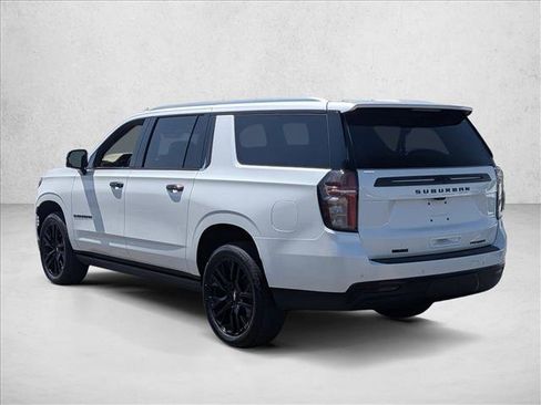 Certified 2024 Chevrolet Suburban Premier image 7