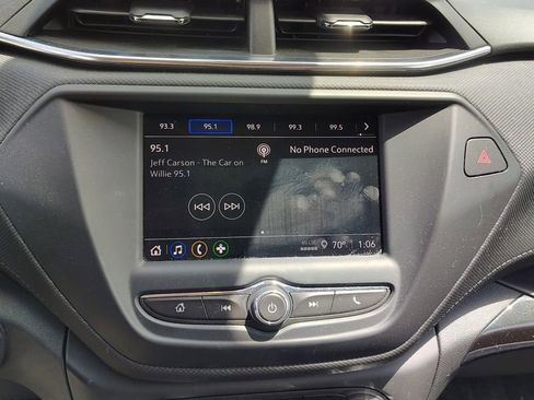 Used 2023 Chevrolet TrailBlazer LT FWD image 12