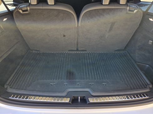 Used 2025 Volvo XC90 B6 Core w/ Protection Package image 64