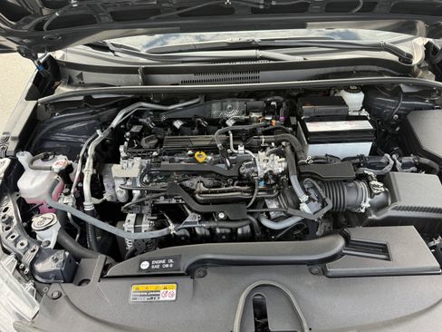 Used 2024 Toyota Corolla LE image 27