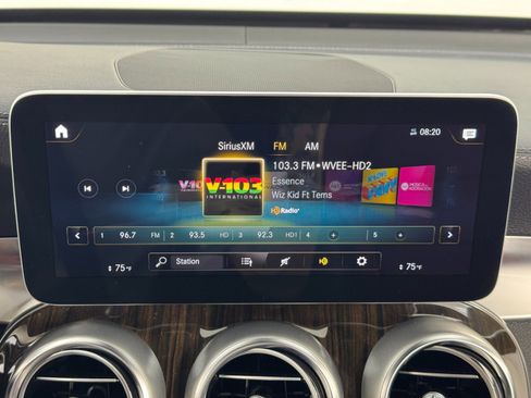 Used 2020 Mercedes-Benz GLC 300 GLC 300 w/ AMG Line image 26