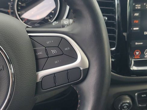 Used 2019 Jeep Compass Limited image 19