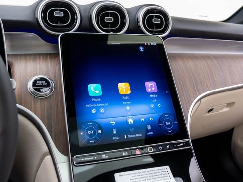 New 2026 Mercedes-Benz GLC 300 GLC 300 image 24