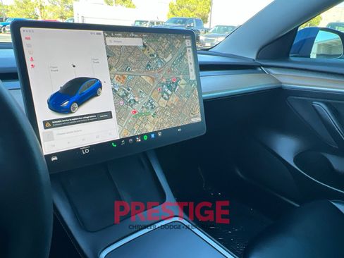 Used 2021 Tesla Model 3 Long Range AWD/4WD image 31