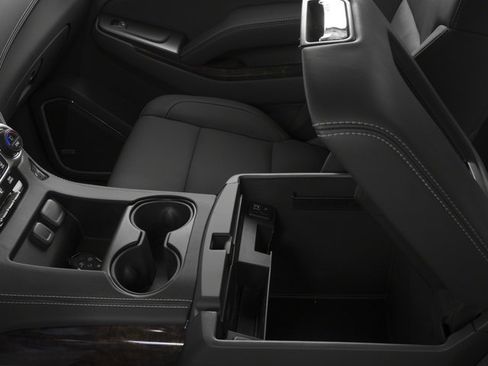 Used 2016 Chevrolet Suburban LT AWD/4WD image 21