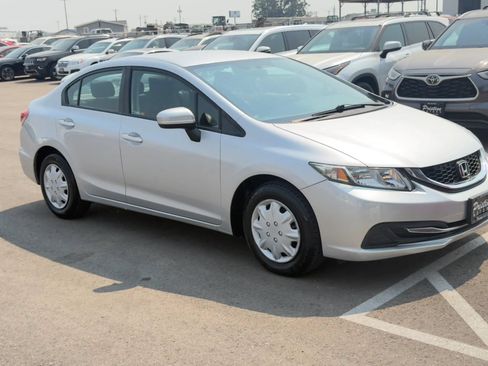 Used 2015 Honda Civic LX image 4