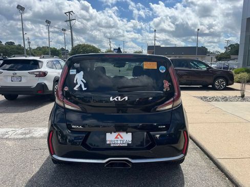 Used 2023 Kia Soul GT-Line FWD image 5