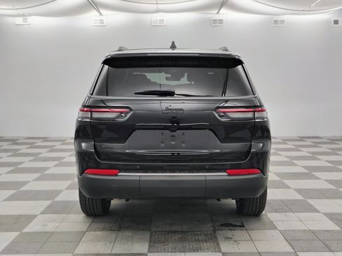 New 2026 Jeep Grand Cherokee L 4WD image 11