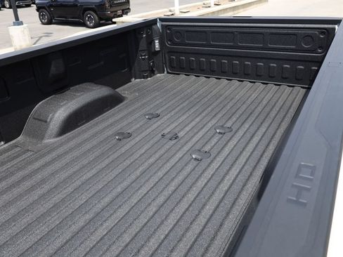 New 2026 GMC Sierra 3500 SLT AWD/4WD image 22