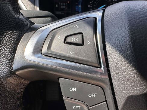 Certified 2023 Ford Edge SEL AWD/4WD image 17