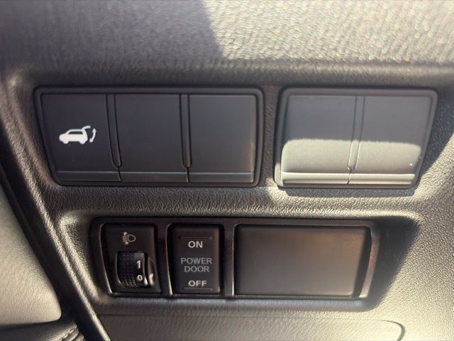 Used 2017 Nissan Armada SL w/ Moonroof Package RWD image 27