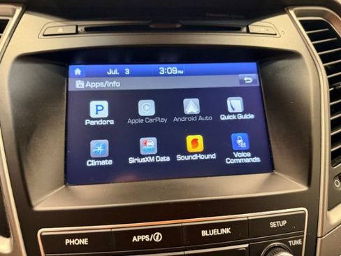 Used 2017 Hyundai Santa Fe Sport FWD image 28