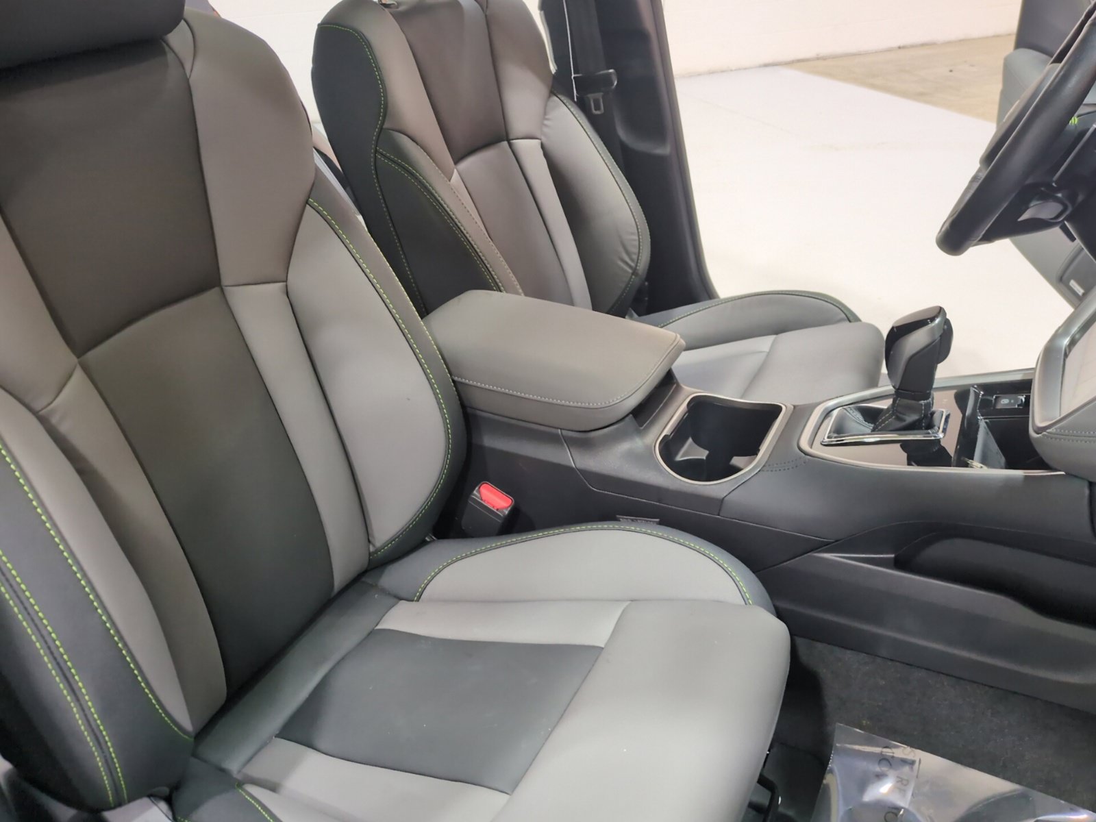 Used 2024 Subaru Outback Onyx Edition AWD/4WD image 11