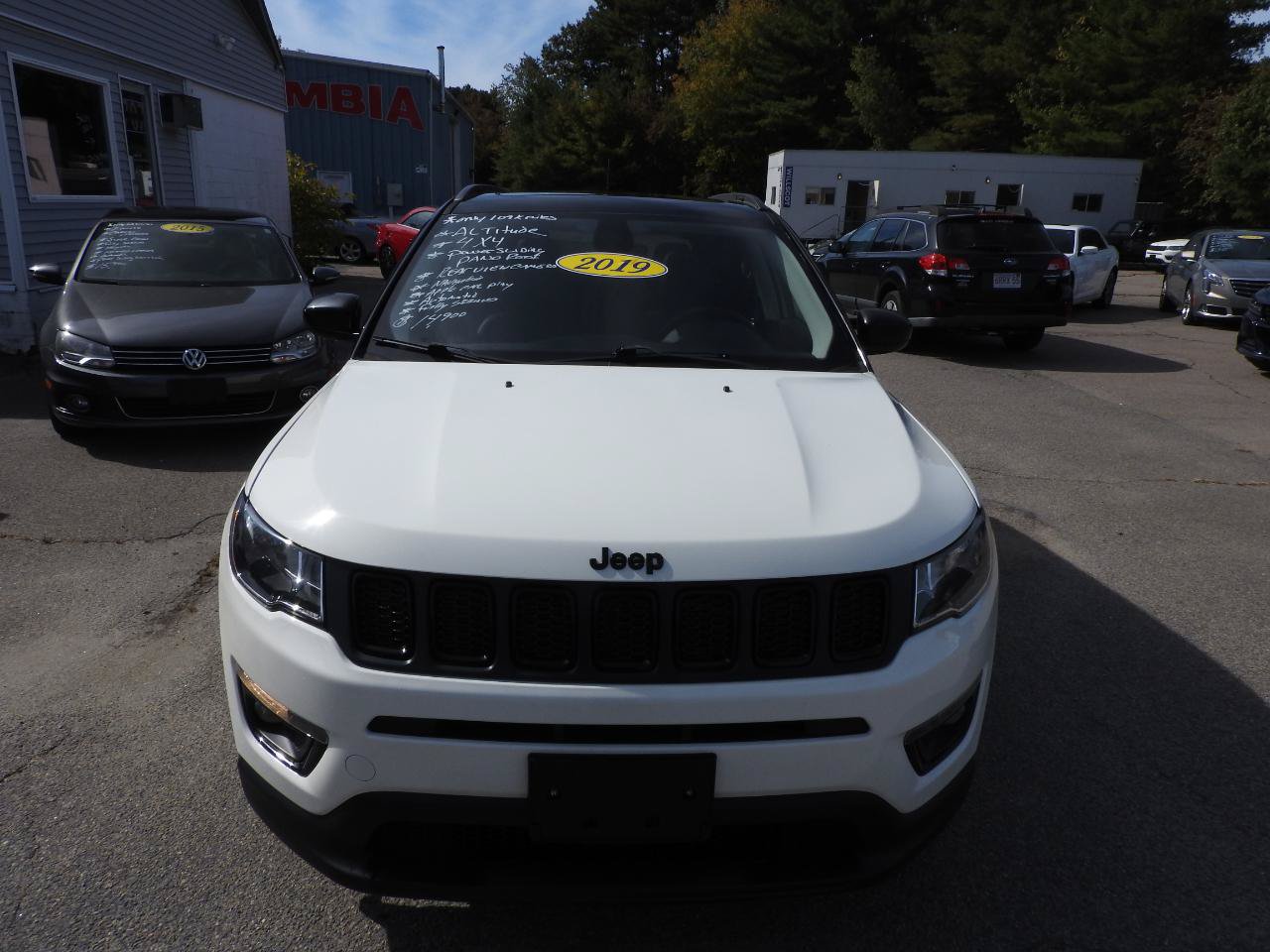 Used 2019 Jeep Compass Latitude AWD/4WD image 5