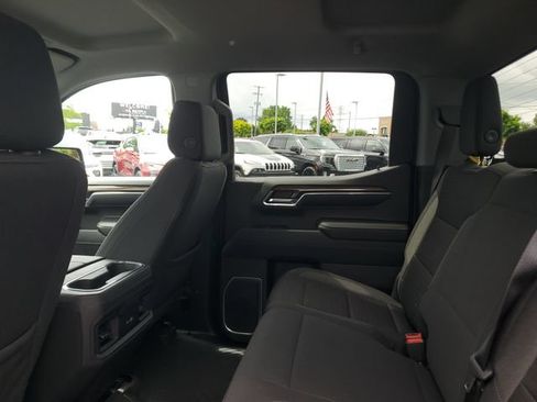 Certified 2023 Chevrolet Silverado 1500 RST AWD/4WD image 8