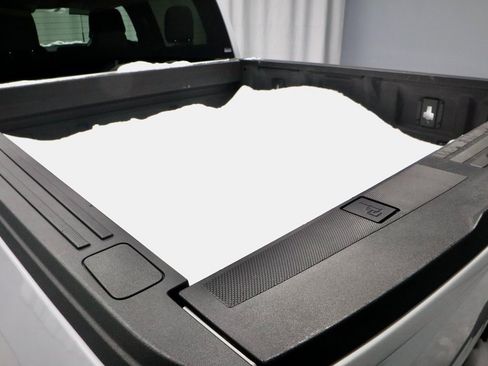 Certified 2024 Ford F150 XLT w/ FX4 Off-Road Package image 13