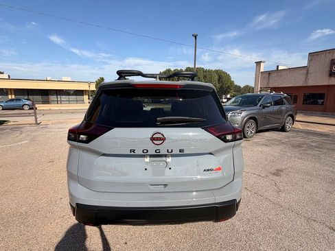 Certified 2025 Nissan Rogue SV w/ Rock Creek Premium Package AWD/4WD image 5