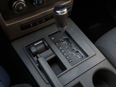 Used 2012 Jeep Liberty Sport w/ Popular Equipment Group image 17