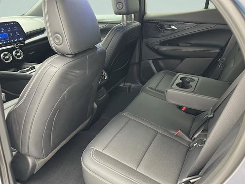 Used 2025 Chevrolet Blazer EV LT AWD/4WD image 7