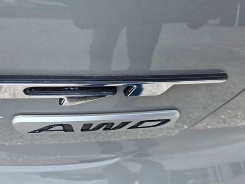 Used 2019 Kia Stinger GT2 AWD/4WD image 28