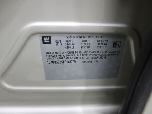 Used 2014 Buick LaCrosse Leather w/ Driver Confidence Package image 35