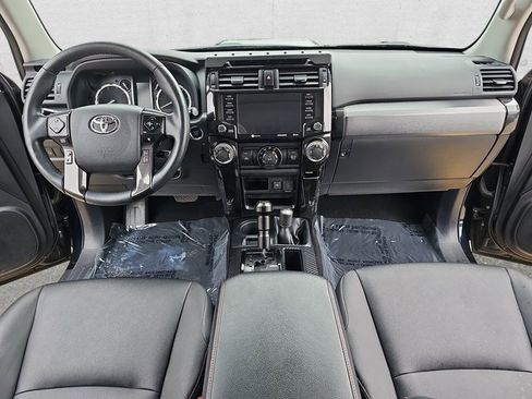 Used 2022 Toyota 4Runner TRD Off-Road Premium image 9