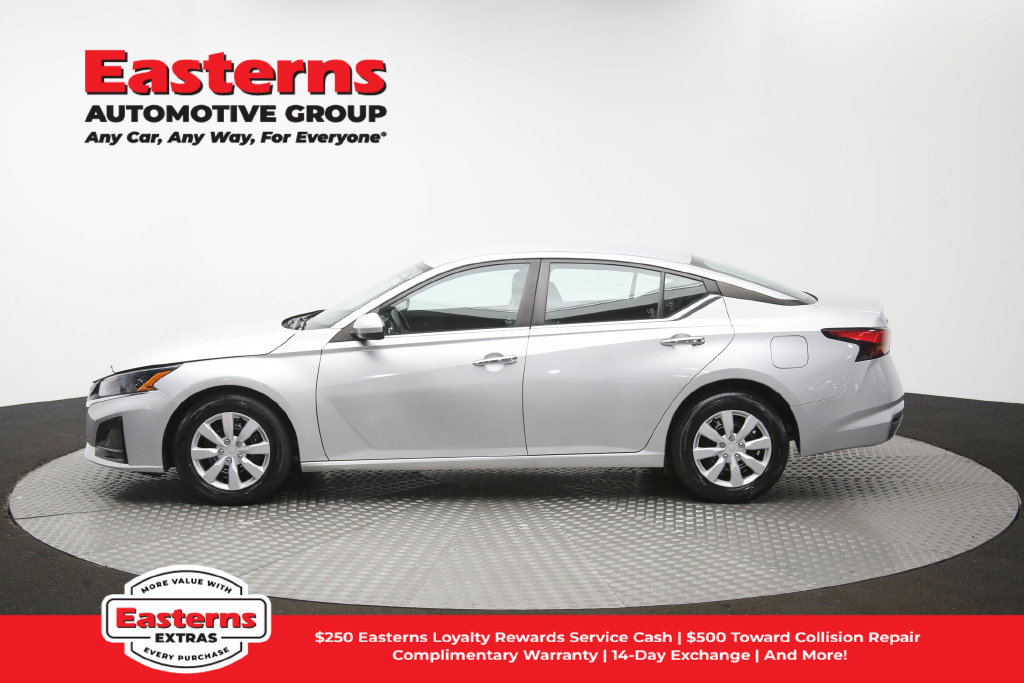 Used 2023 Nissan Altima 2.5 S FWD image 59