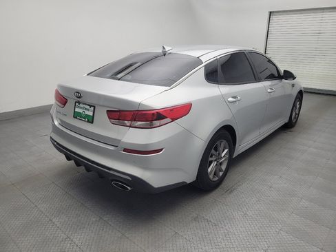 Used 2020 Kia Optima LX FWD image 9