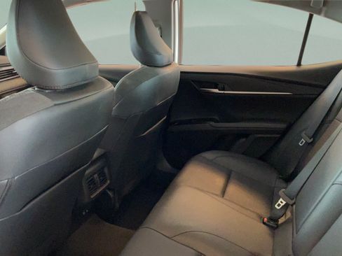 Certified 2025 Toyota Camry XLE w/ Premium Plus Package FWD image 27