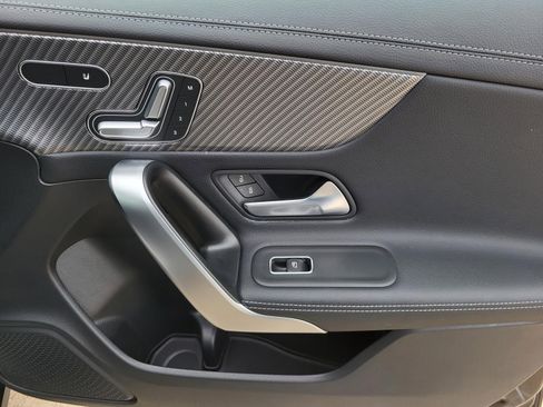 Used 2024 Mercedes-Benz CLA 250 4MATIC image 14