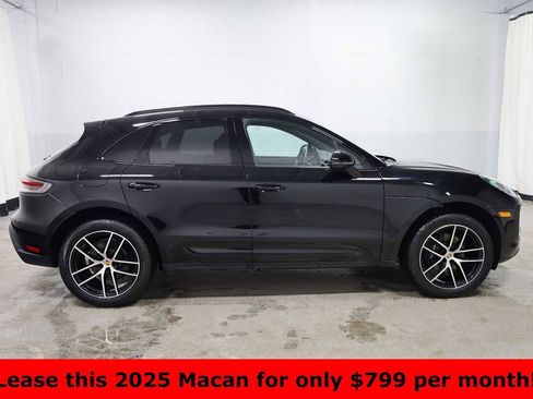 Certified 2025 Porsche Macan image 10