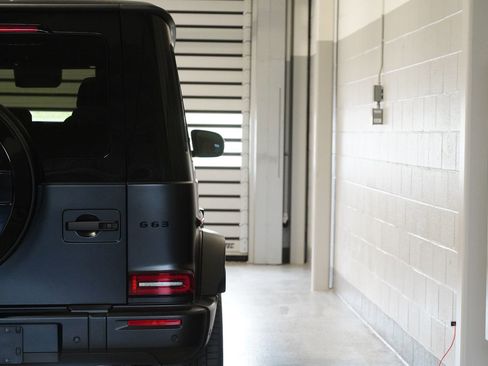 Used 2025 Mercedes-Benz G 63 AMG 4MATIC image 10