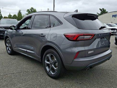 Certified 2023 Ford Escape ST-Line w/ Tech Pack #1 AWD/4WD image 6