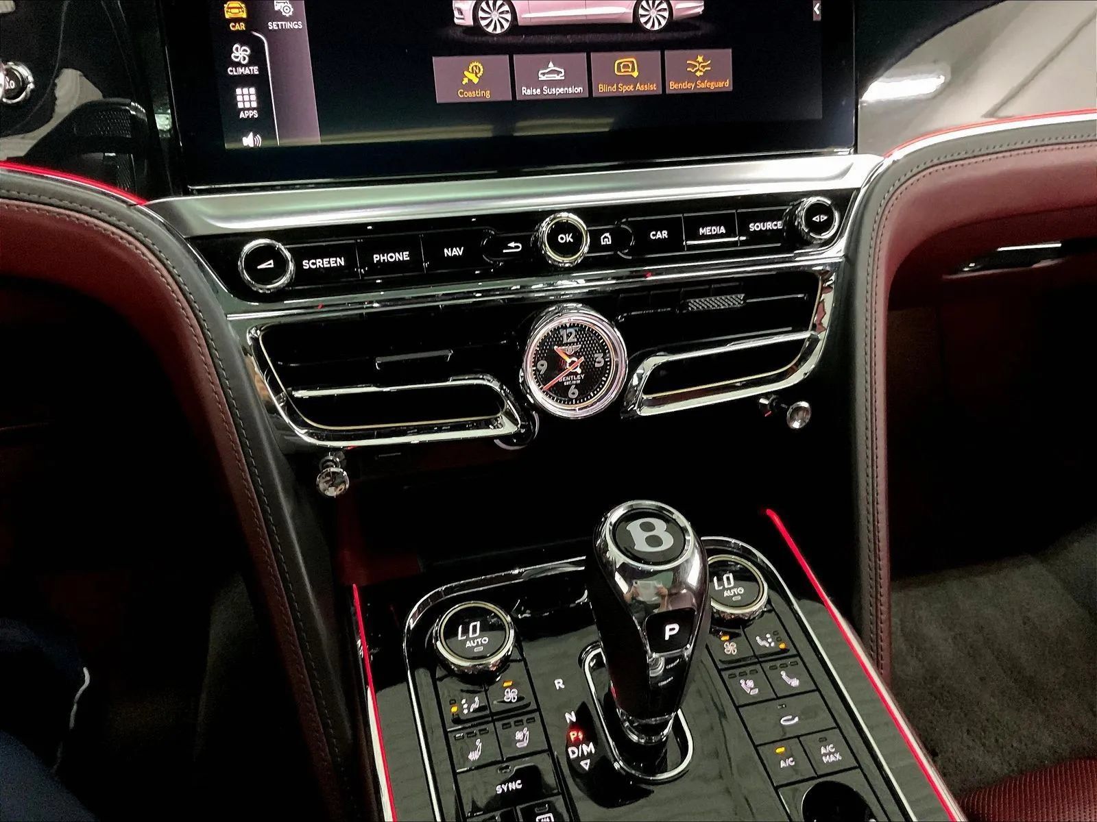 Used 2021 Bentley Flying Spur V8 AWD/4WD image 24