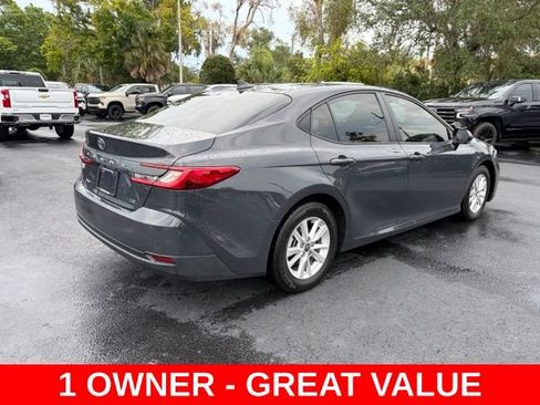 Used 2025 Toyota Camry LE FWD image 6