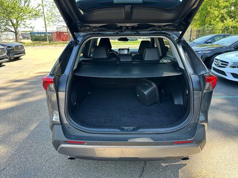 Used 2021 Toyota RAV4 Limited AWD/4WD image 26