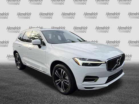 Used 2021 Volvo XC60 T8 Inscription Expression w/ Climate Package AWD/4WD image 2