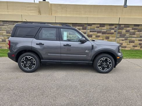 New 2026 Ford Bronco Sport Outer Banks AWD/4WD image 2