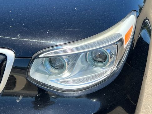 Used 2017 Kia Soul EV FWD image 11