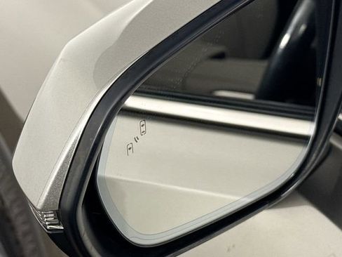 Used 2022 Lexus RX 450h AWD w/ Premium Package image 19