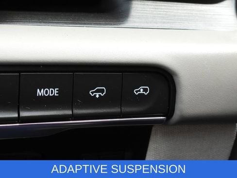 Used 2023 Cadillac Escalade ESV Premium Luxury Platinum w/ Heavy-Duty Trailer Package AWD/4WD image 26