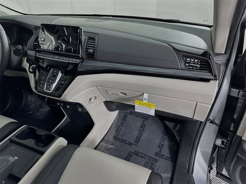 New 2026 Honda Odyssey Elite image 32