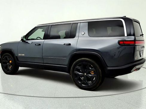 Used 2023 Rivian R1S Adventure AWD/4WD image 7