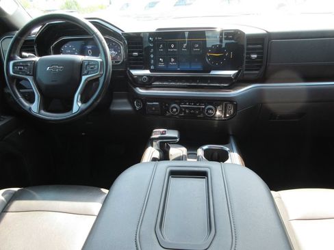 Certified 2022 Chevrolet Silverado 1500 RST AWD/4WD image 19
