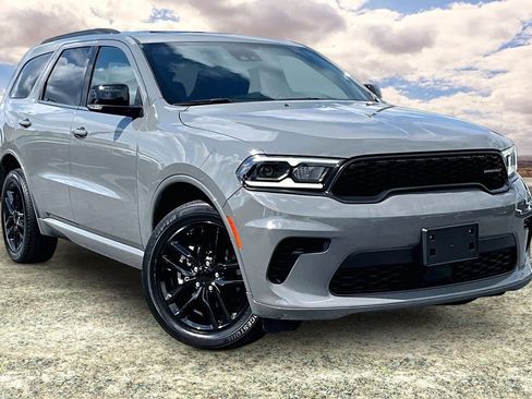 Used 2024 Dodge Durango GT AWD/4WD image 1