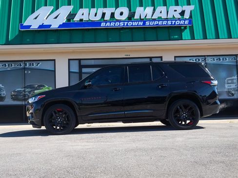 Used 2020 Chevrolet Traverse Premier w/ Redline Edition FWD image 5