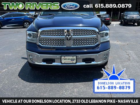 Used 2018 RAM 1500 Laramie w/ Convenience Group AWD/4WD image 3