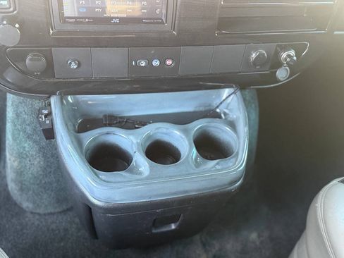 Used 2013 GMC Savana 1500 RWD image 14