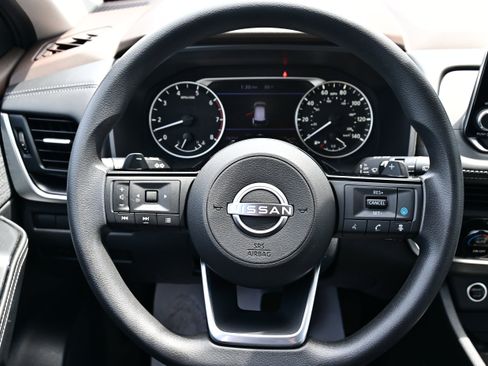 Certified 2023 Nissan Rogue SV AWD/4WD image 15