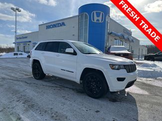 Used 2018 Jeep Grand Cherokee Altitude video 1